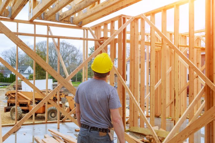 buidling inspection looking at new property construction